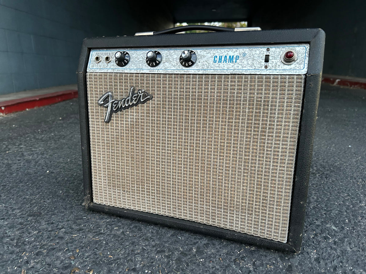 1976 Fender Champ – Moze Guitars