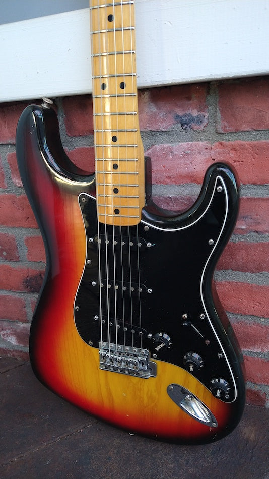 1978 Fender Strat USA – Moze Guitars