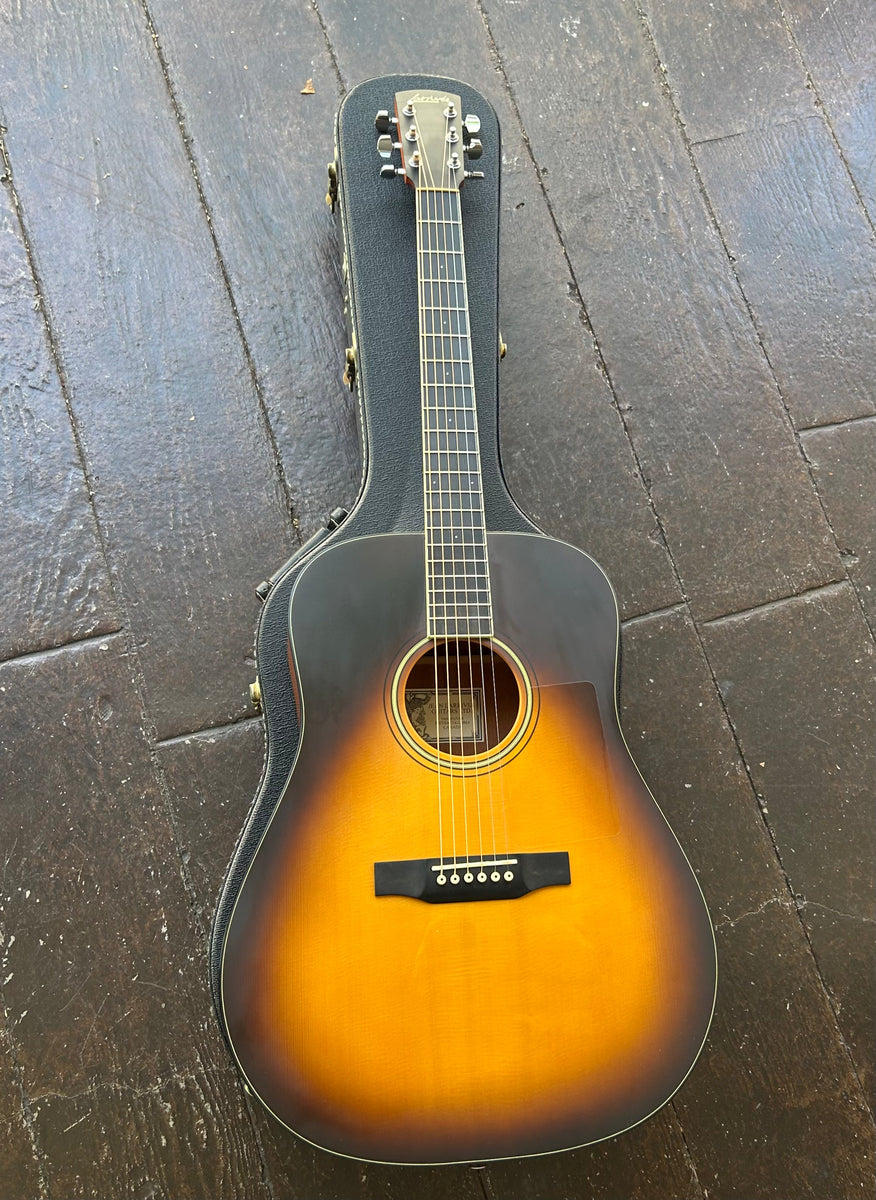 1998 Larrivee D-03 Sunburst – Moze Guitars