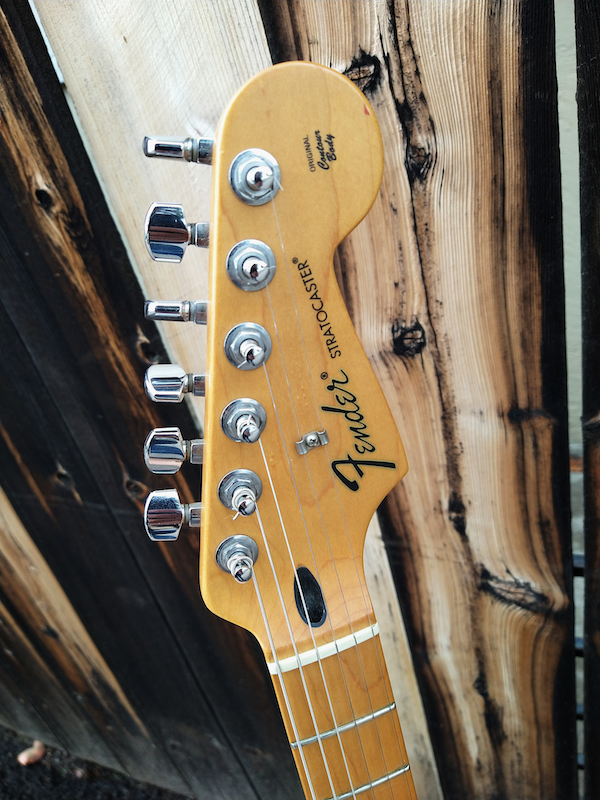 2009 Fender Stratocaster – Moze Guitars