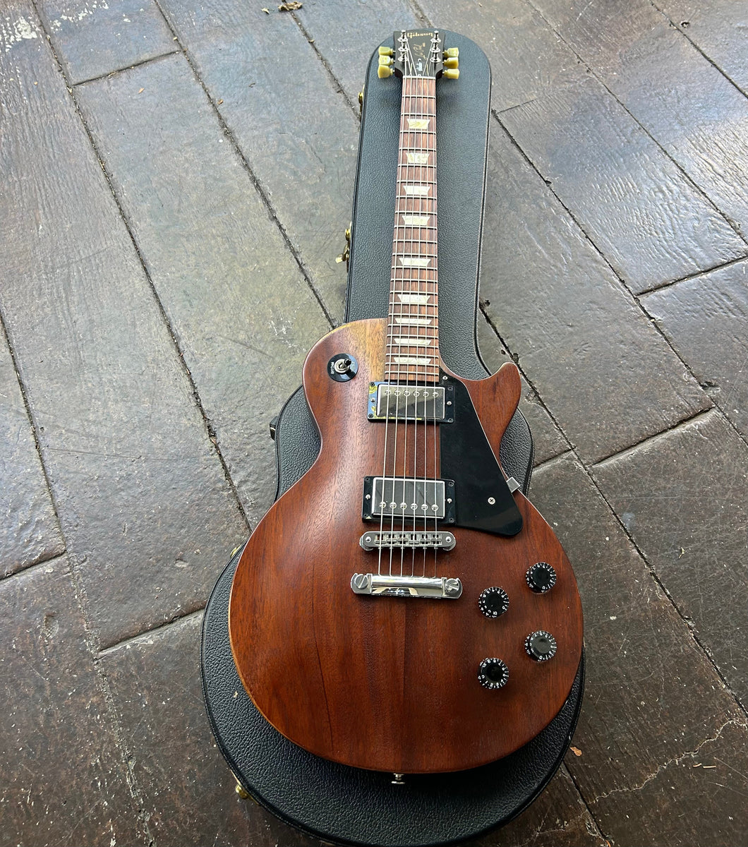 2010 Gibson Les Paul Studio – Moze Guitars