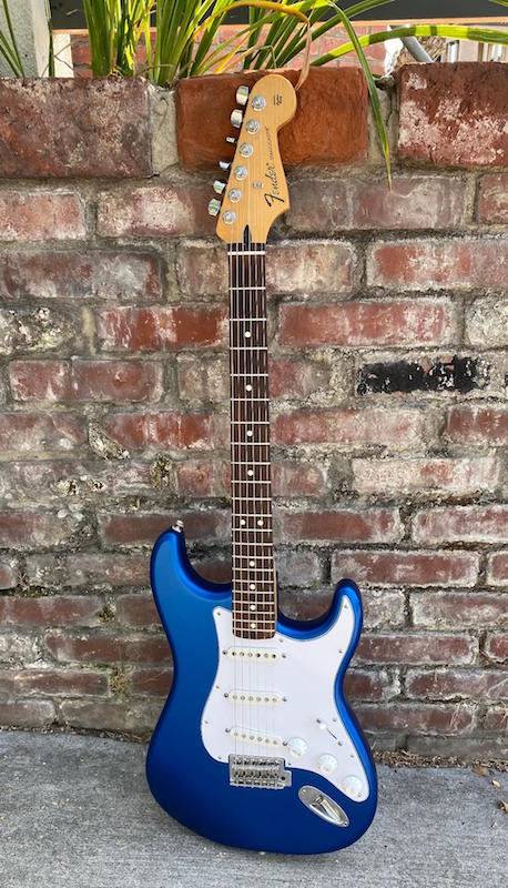 2013 Fender Stratocaster – Moze Guitars