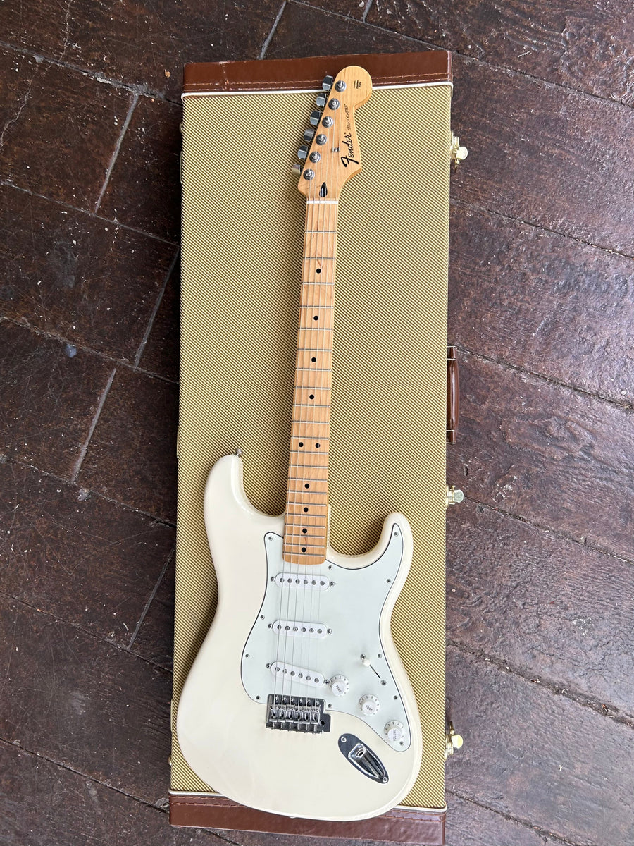 美品Fender Stratocaster アイボリー 148639684_20006_2ea42f80-3dd7-