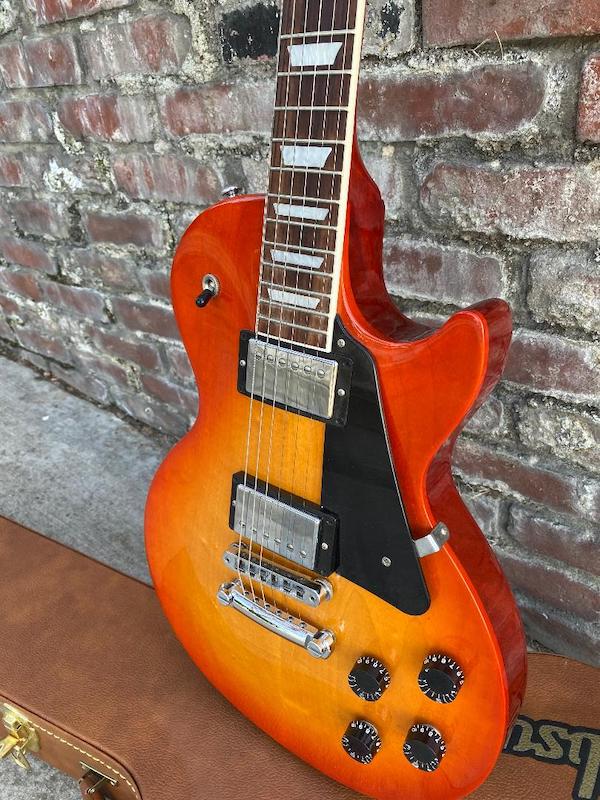 2019 Gibson Les Paul Studio Tangerine Burst – Moze Guitars