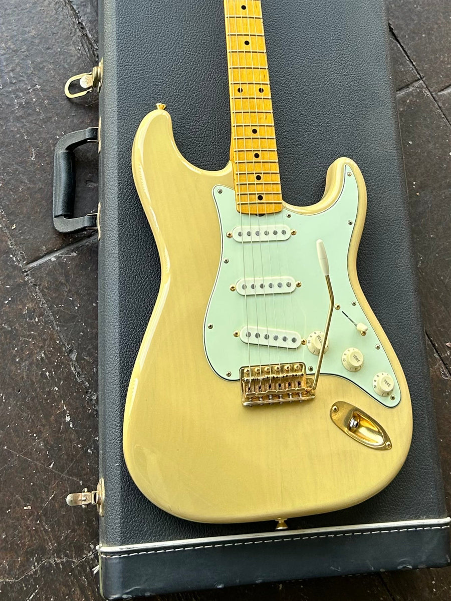 Custom Warmoth Stratocaster – Moze Guitars
