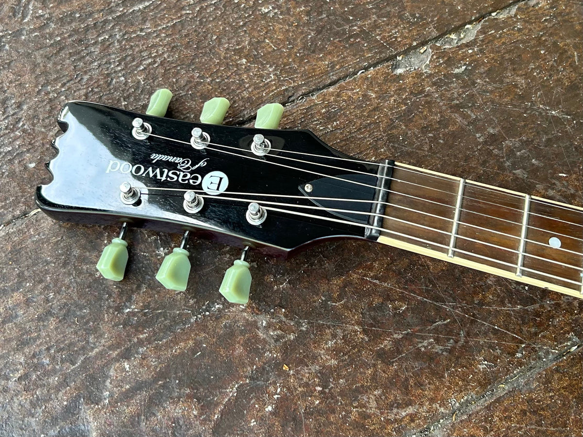 Eastwood Sidejack DLX – Moze Guitars