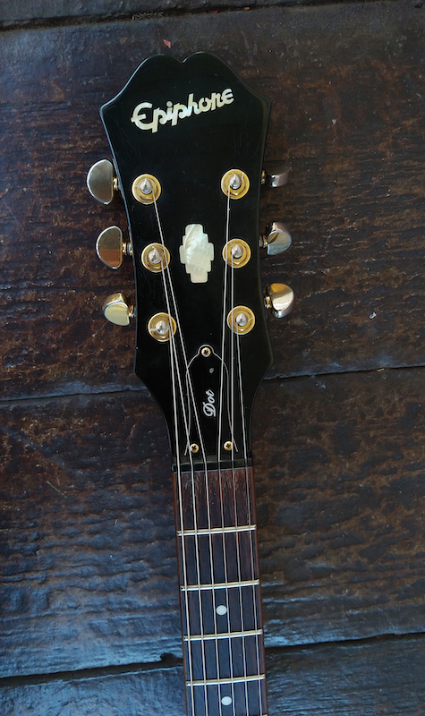 【6pチーズ 】 Epiphone DOT VS Epiphone Dot Deluxe VS – Moze Guitars