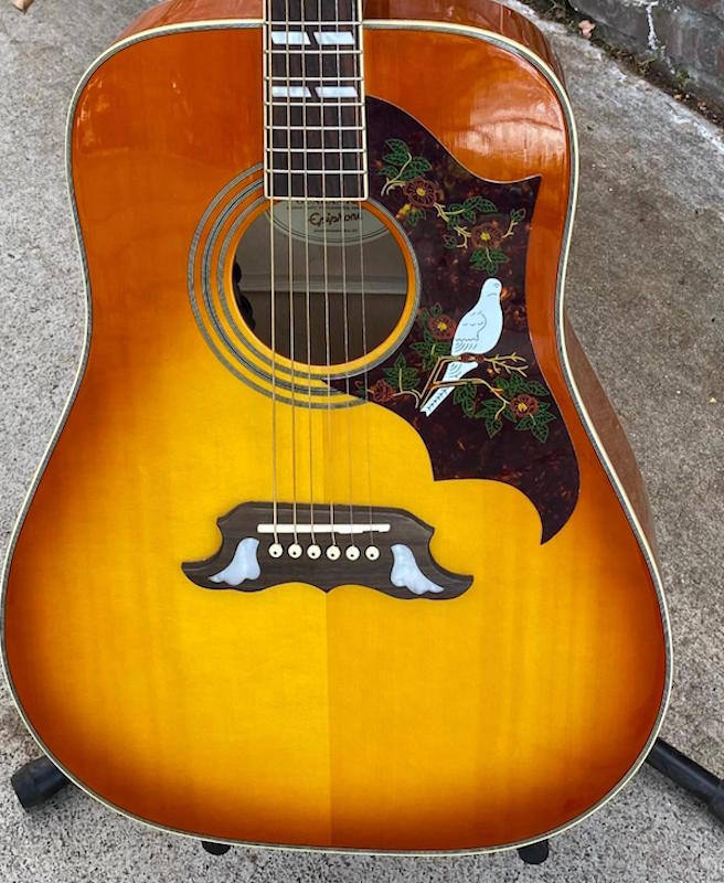 Epiphone Dove Pro – Moze Guitars