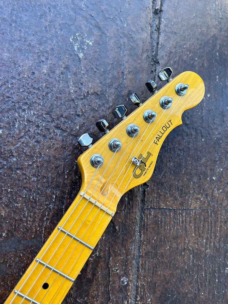 G&L Fallout Sonic Blue – Moze Guitars