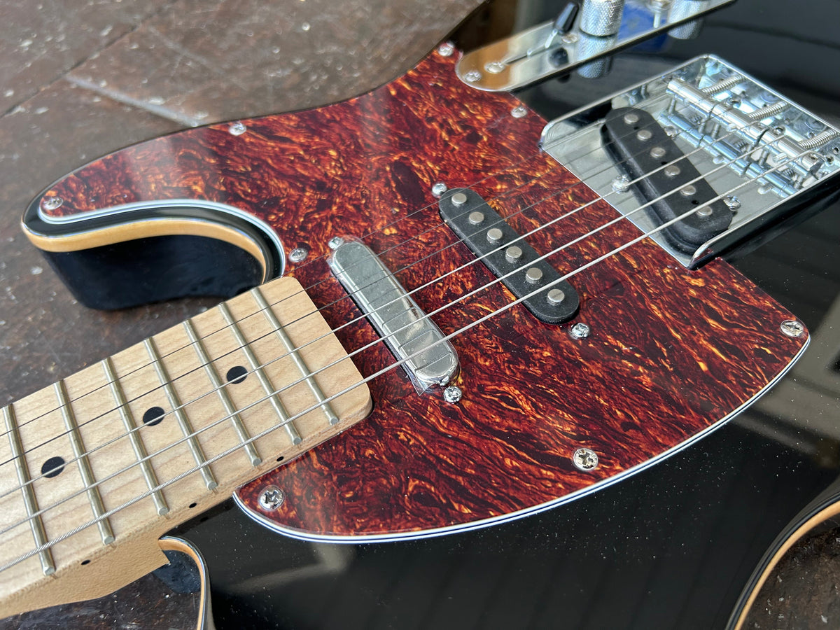 Michael Kelly Telecaster Triple 50 – Moze Guitars