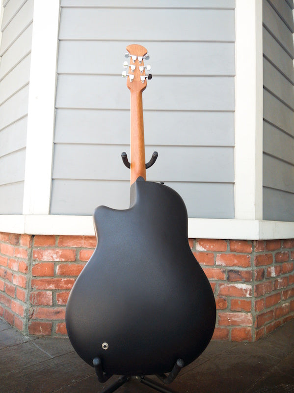 Ovation Celebrity CC24 – Moze Guitars Ovation Celebrity CC24 – Moze Guitars