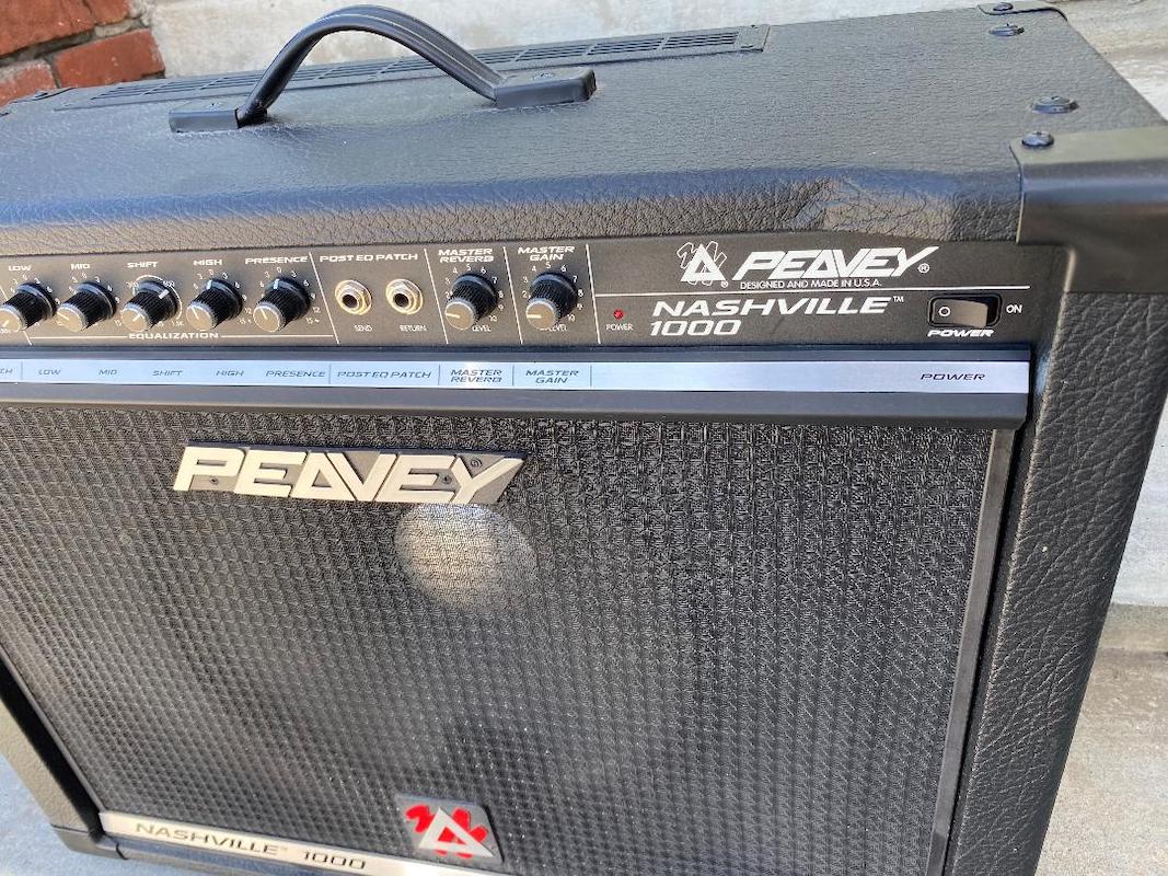 Peavey Nashville 1000 – Moze Guitars
