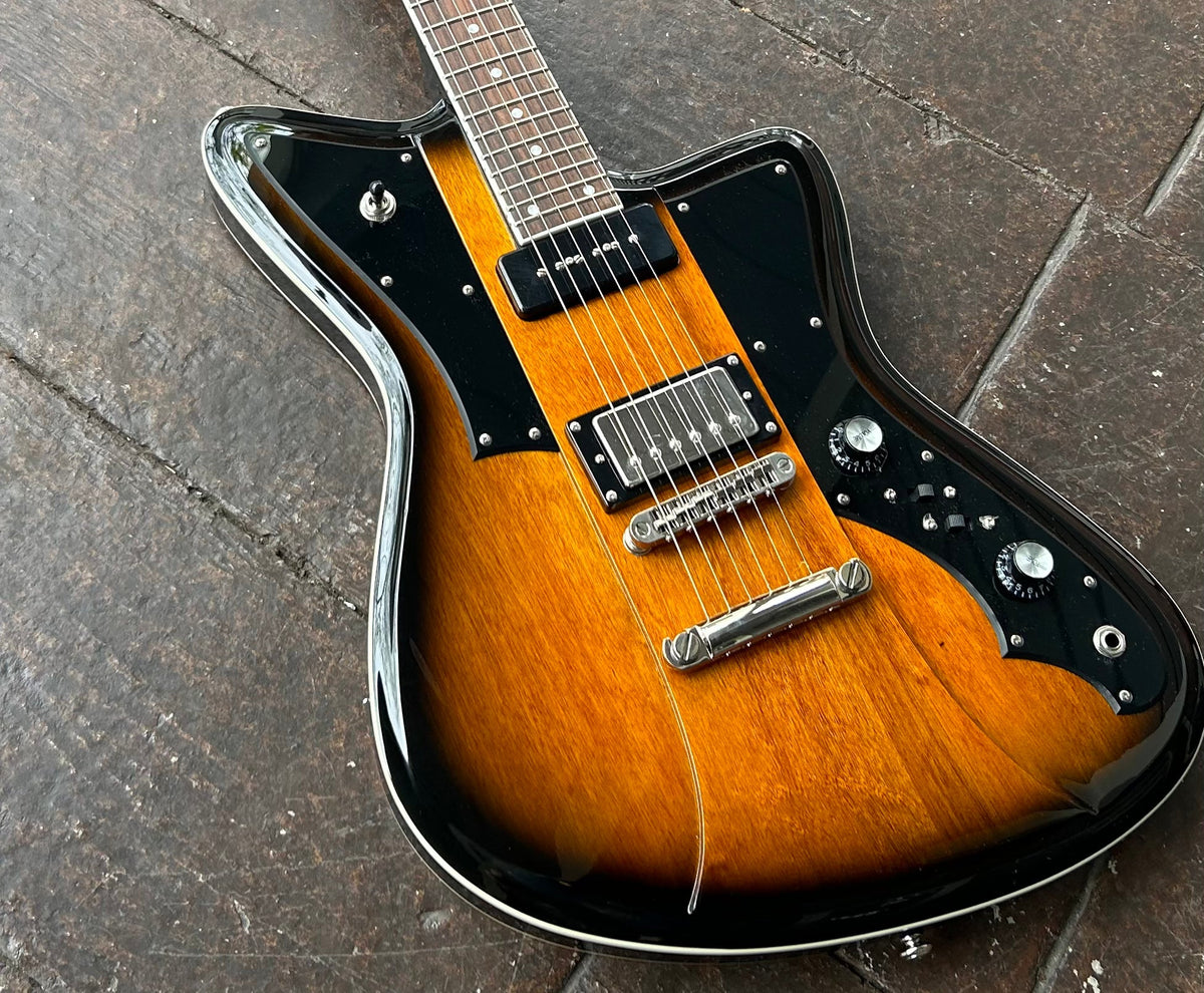 Rivolta Mondo Mondata – Moze Guitars