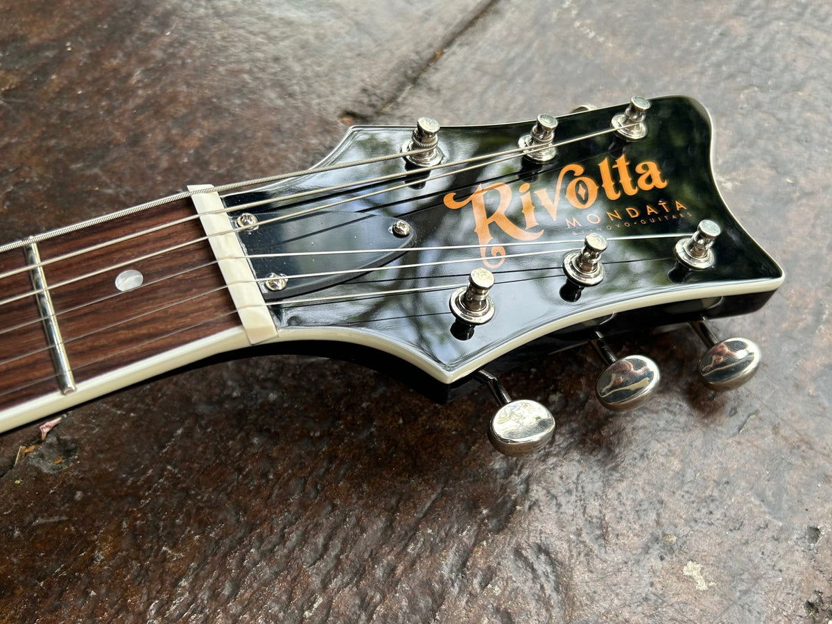 Rivolta Mondo Mondata – Moze Guitars