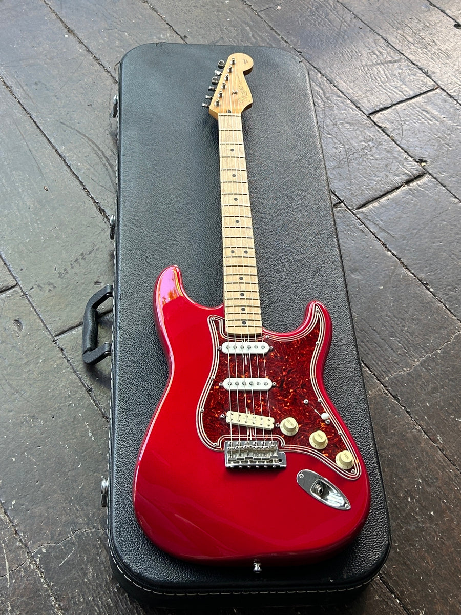 Stratocaster Noブランド/キャンディアップルレッド 1998 Fender California Stratocaster Candy Apple Red – Moze Guitars