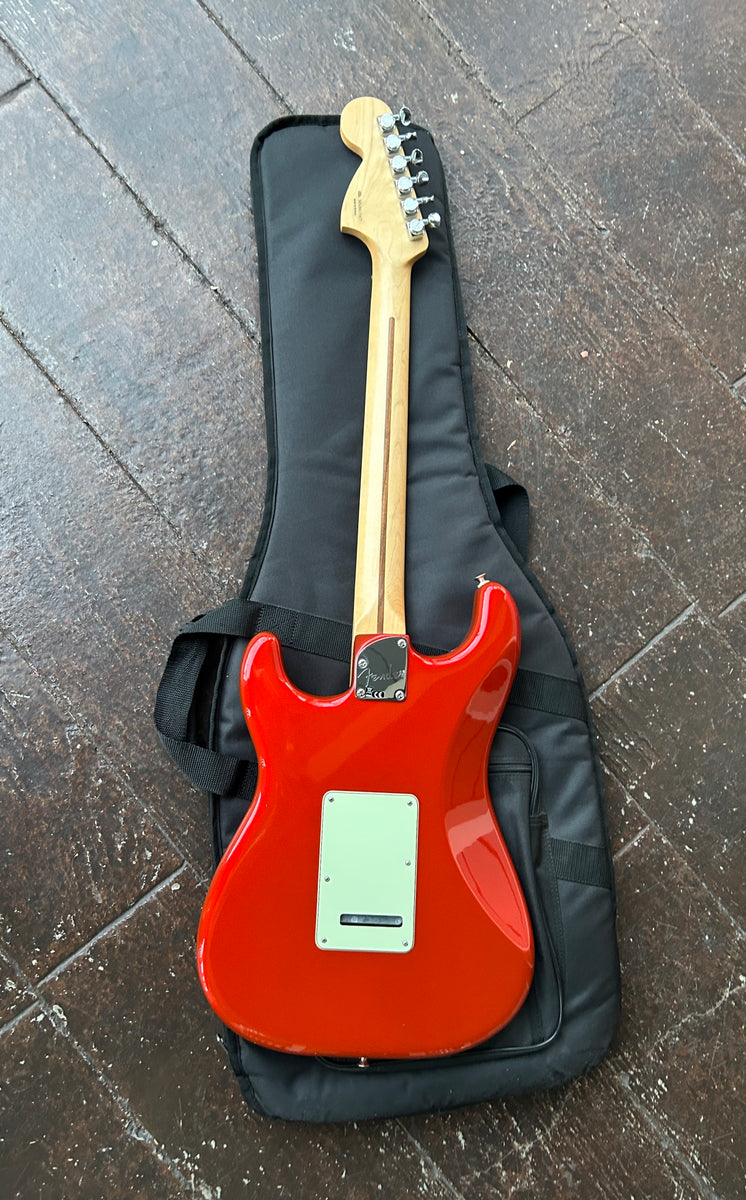 2020 Fender Deluxe Stratocaster HSS MIM - Candy Apple Red w