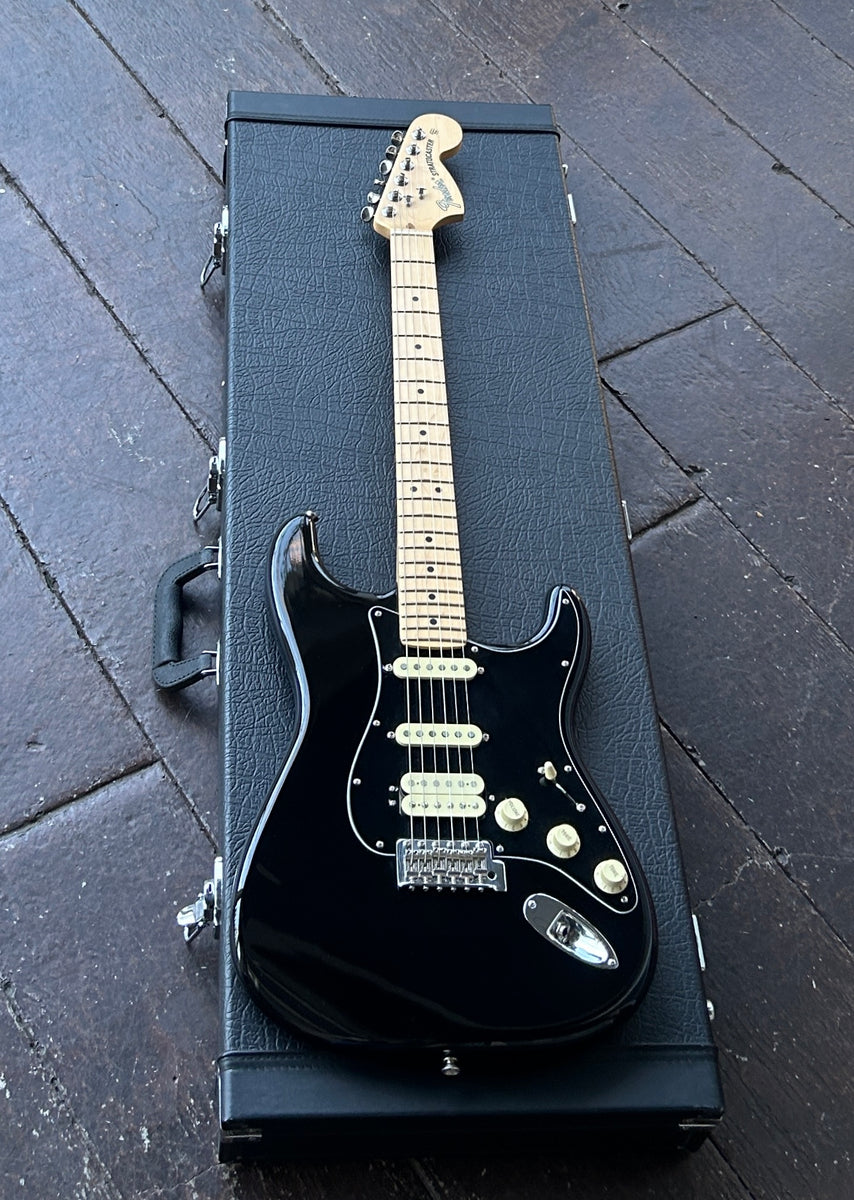2022 Fender American Performer Stratocaster HSS – Moze Guitars