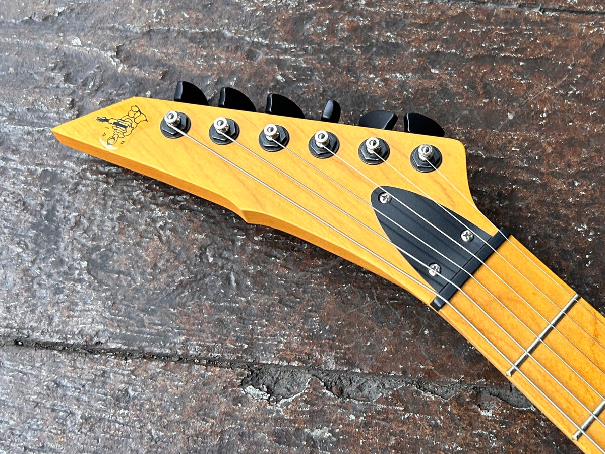 Custom Warmoth Explorer – Moze Guitars