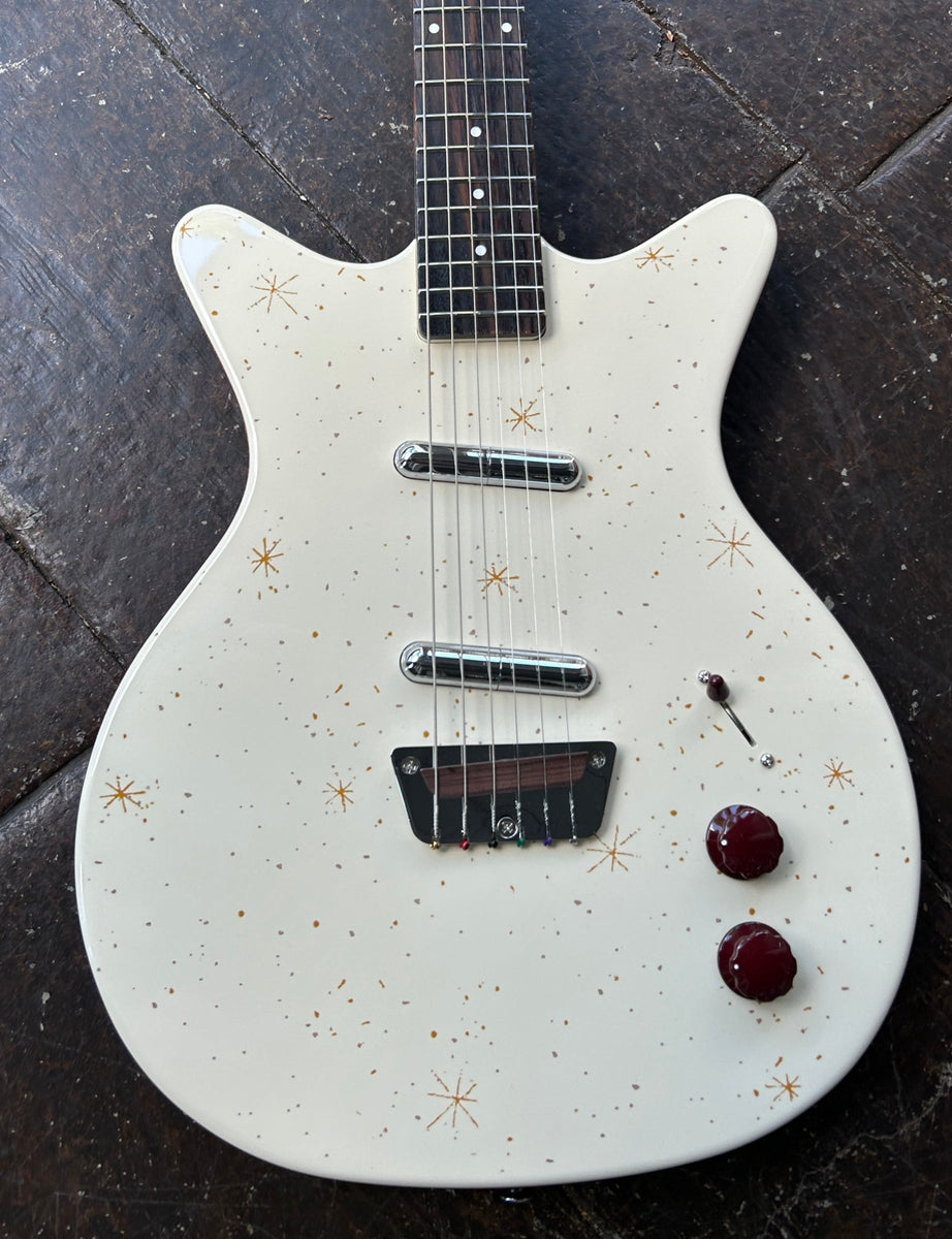Danelectro Golden '50s Electric Guitar - Cream – Moze Guitars