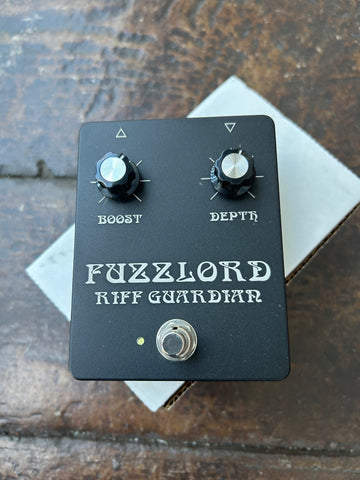 Fuzzlord Riff Guardian