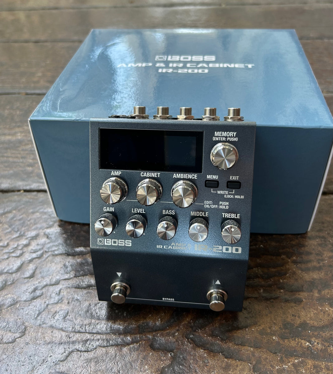 ギター Boss IR-200 Amp & IR cabinet ir-200_main.jpg