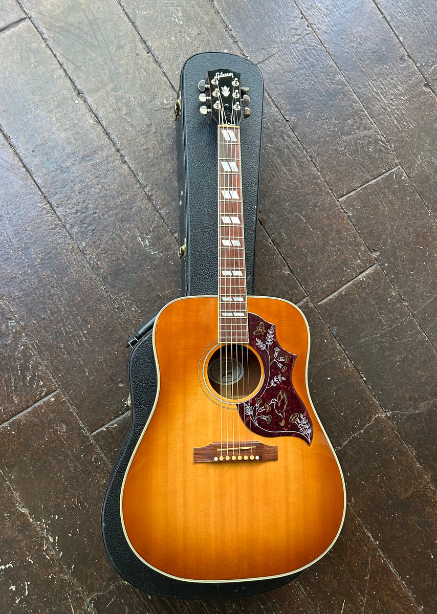 2016 Gibson Hummingbird Heritage Cherry Sunburst – Moze Guitars