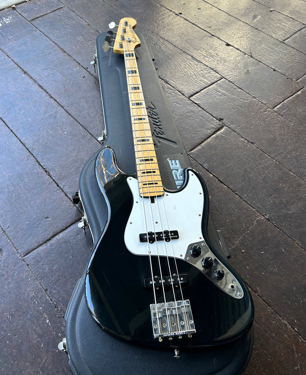 Fender geddy lee jazz bass japan deals