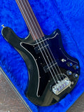1980 Guild B02-F Fretless bass