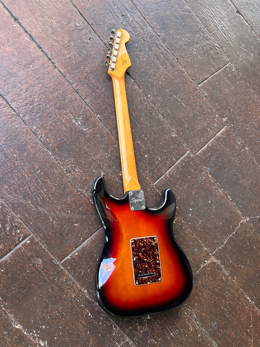 Squier Classic Vibe 60s Stratocaster Lefty - Sunburst – Moze Guitars