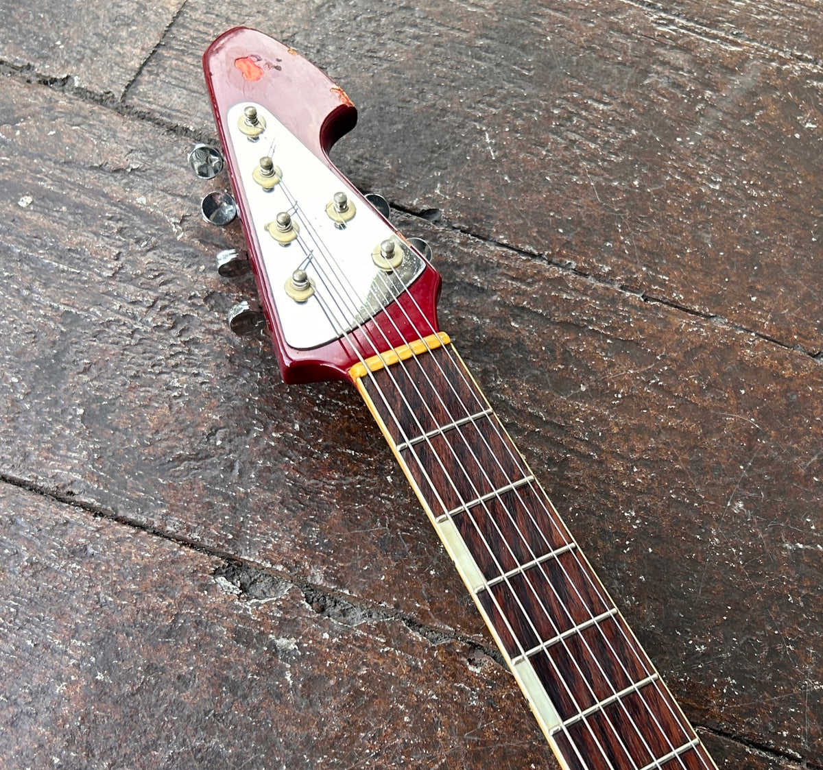 Teisco TG-64 with Bigsby – Moze Guitars