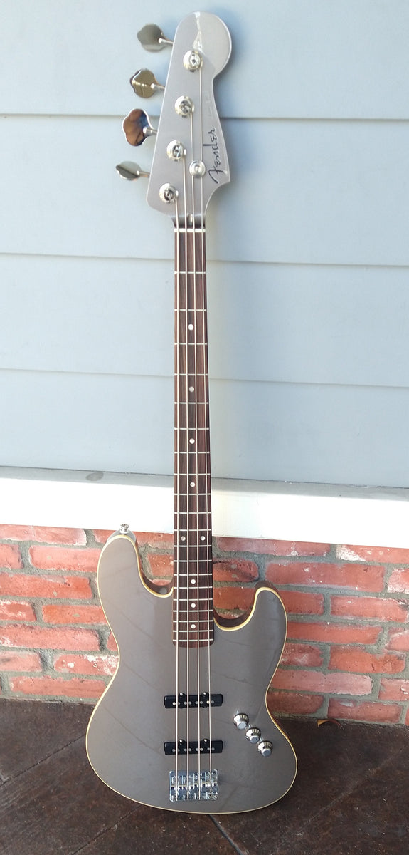Fender Japan Aerodyne Jazz Bass ドルフィングレー Fender Aerodyne Special Jazz Bass in Dolphin Gray w/ Bag