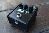 ProCo Rat Pedal blak with three black control knobs, single button foot switch