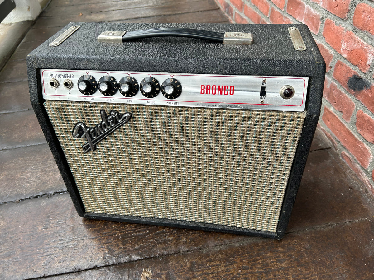 1972 Fender Bronco Amplifier – Moze Guitars
