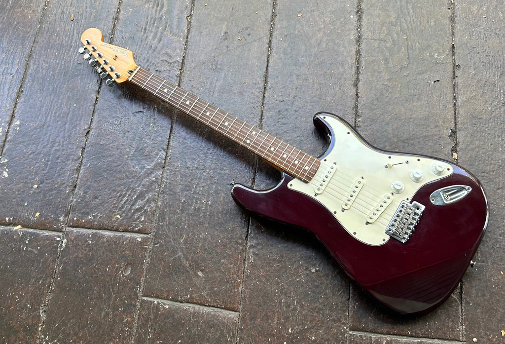 ギター Fender Mexico Stratcaster 1996-97 1996 Fender Standard Stratocaster – Moze Guitars