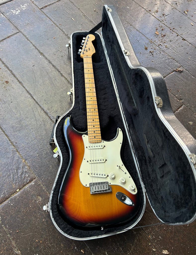 1999 Fender American Stratocaster – Moze Guitars