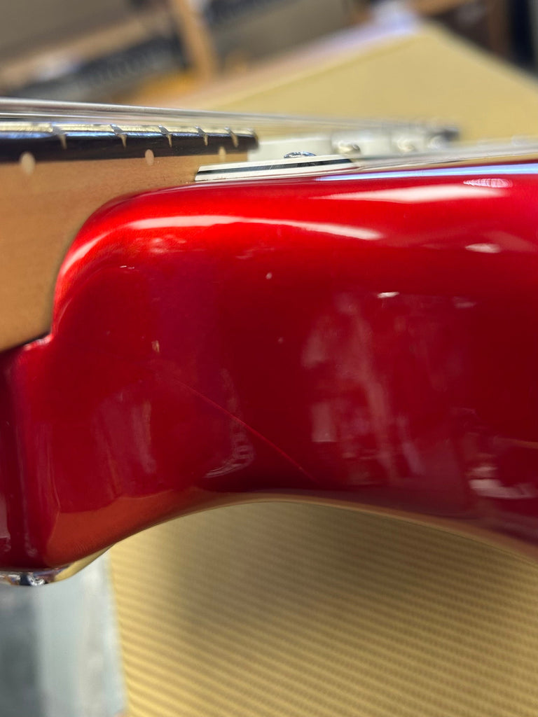 2004 Fender American Series Stratocaster – Moze Guitars