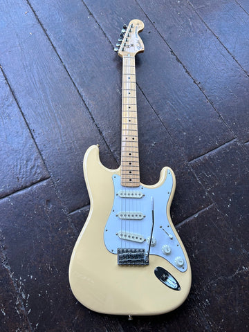 2013 Fender Stratocaster ST-72 Japan