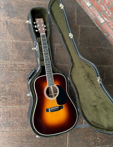2014 Martin D-35 Sunburst