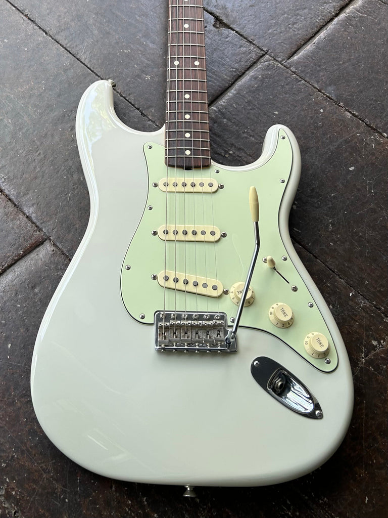 2015 Fender Special Edition '60s Stratocaster Lilac – Moze Guitars