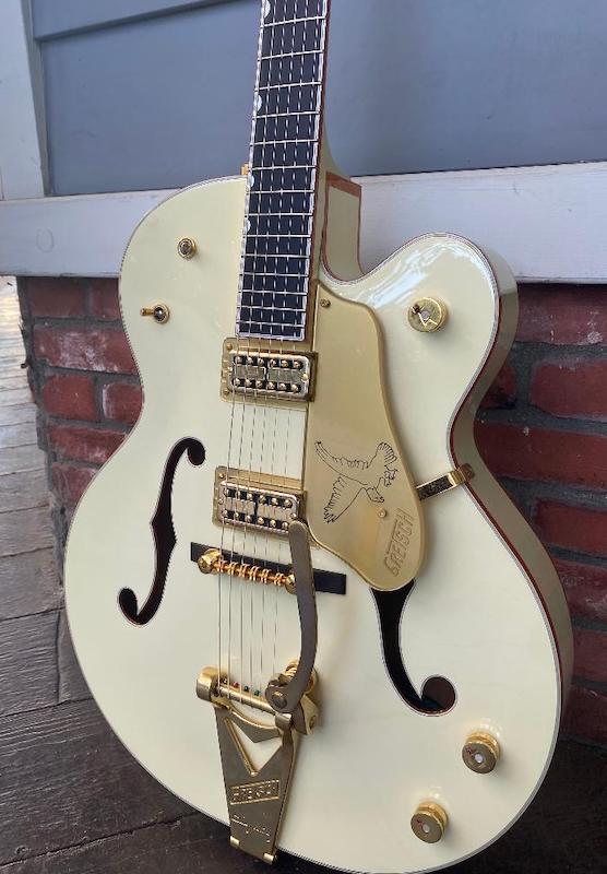 2015 Gretsch White Falcon – Moze Guitars