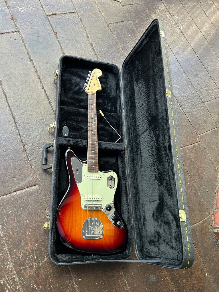 2016 Fender American Professional Jaguar – Moze Guitars