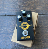 Acorn Amps Music Go Round Repeater (delay)