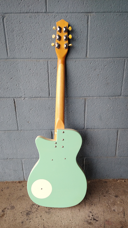 Danelectro U1 Reissue – Moze Guitars Danelectro U1 Reissue – Moze Guitars
