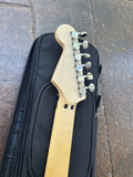 Fender EVH Striped Series - White w/ Black Stripes