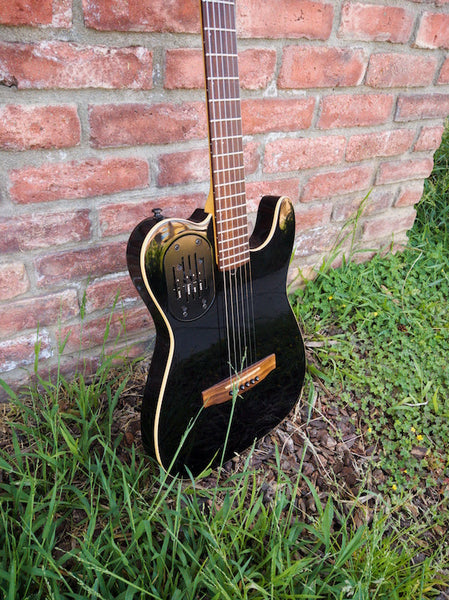 Godin Acousti-Caster – Moze Guitars