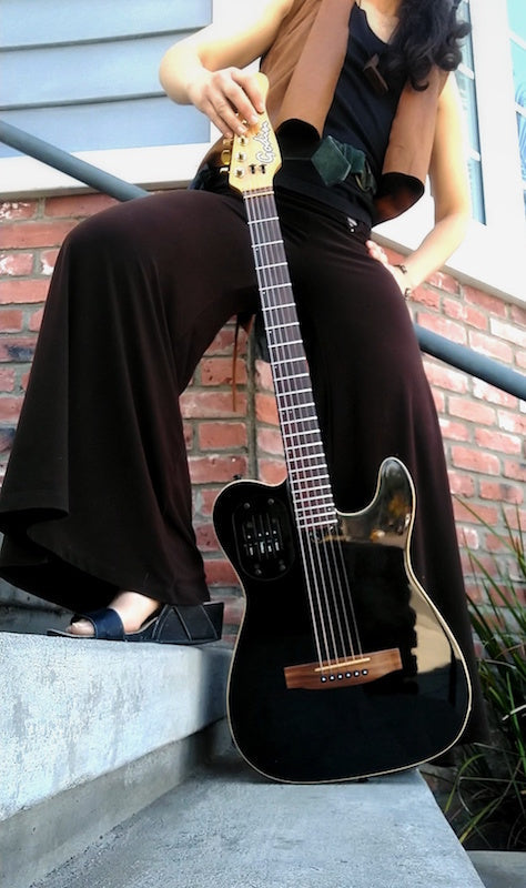 Godin Acousti-Caster – Moze Guitars