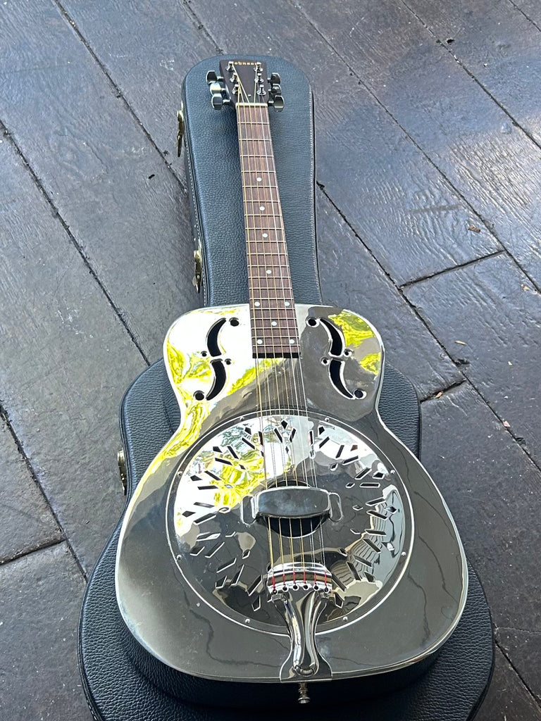 Johnson AXL 998 Metal Resonator – Moze Guitars