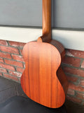 Kamaka Baritone Ukulele HF-4