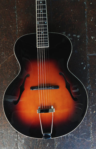 LH-700 The Loar Deluxe Acoustic Archtop Guitar – Moze Guitars