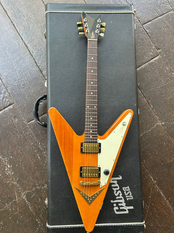 Reverse V Gibson Copy